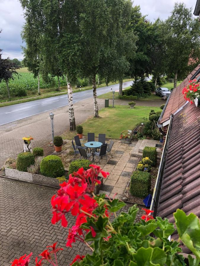Birkengaststaette Hotel Wittmund Bagian luar foto